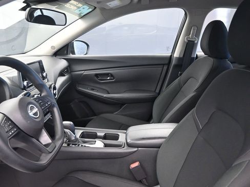 Used 2025 Nissan Sentra S FWD image 22