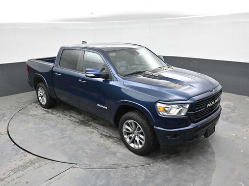 Used 2022 RAM 1500 Laramie AWD/4WD image 18