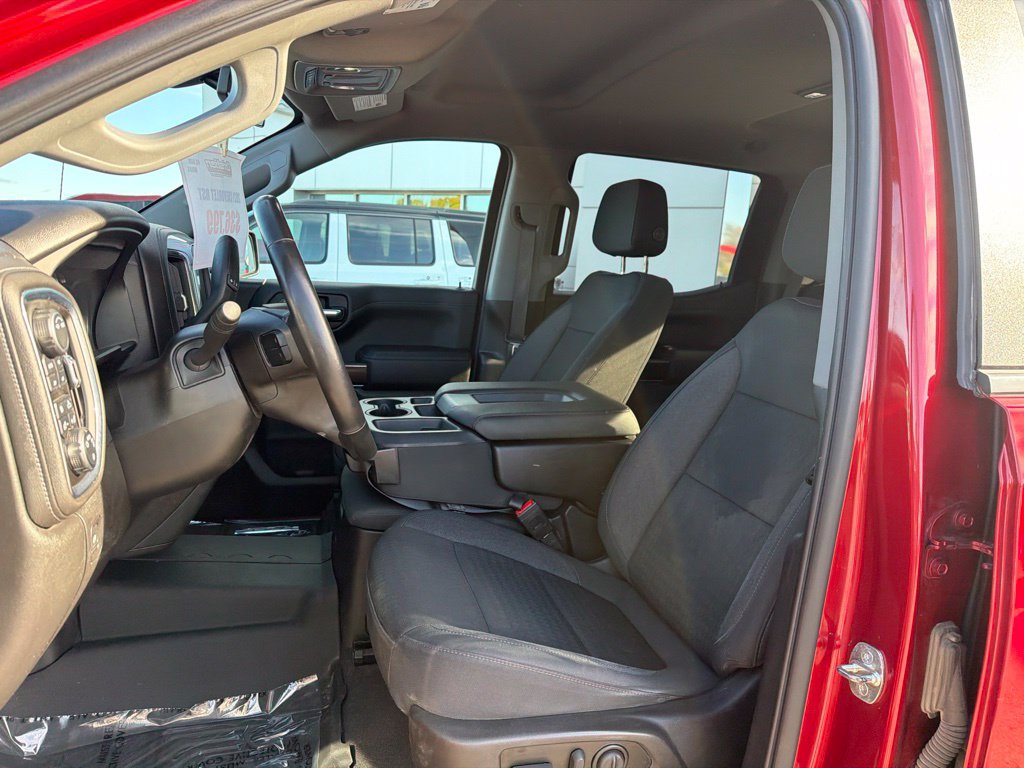 Used 2021 Chevrolet Silverado 1500 RST AWD/4WD image 13