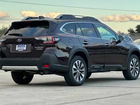 New 2025 Subaru Outback Touring image 3
