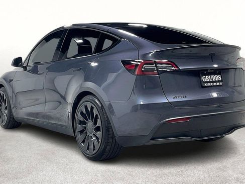 Used 2022 Tesla Model Y Performance image 15