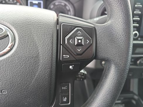 Used 2021 Toyota Tacoma SR image 17