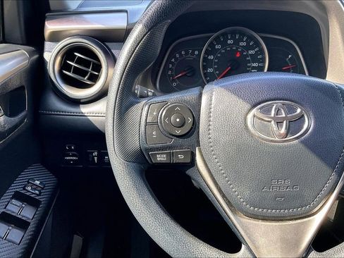 Used 2014 Toyota RAV4 XLE AWD/4WD image 21