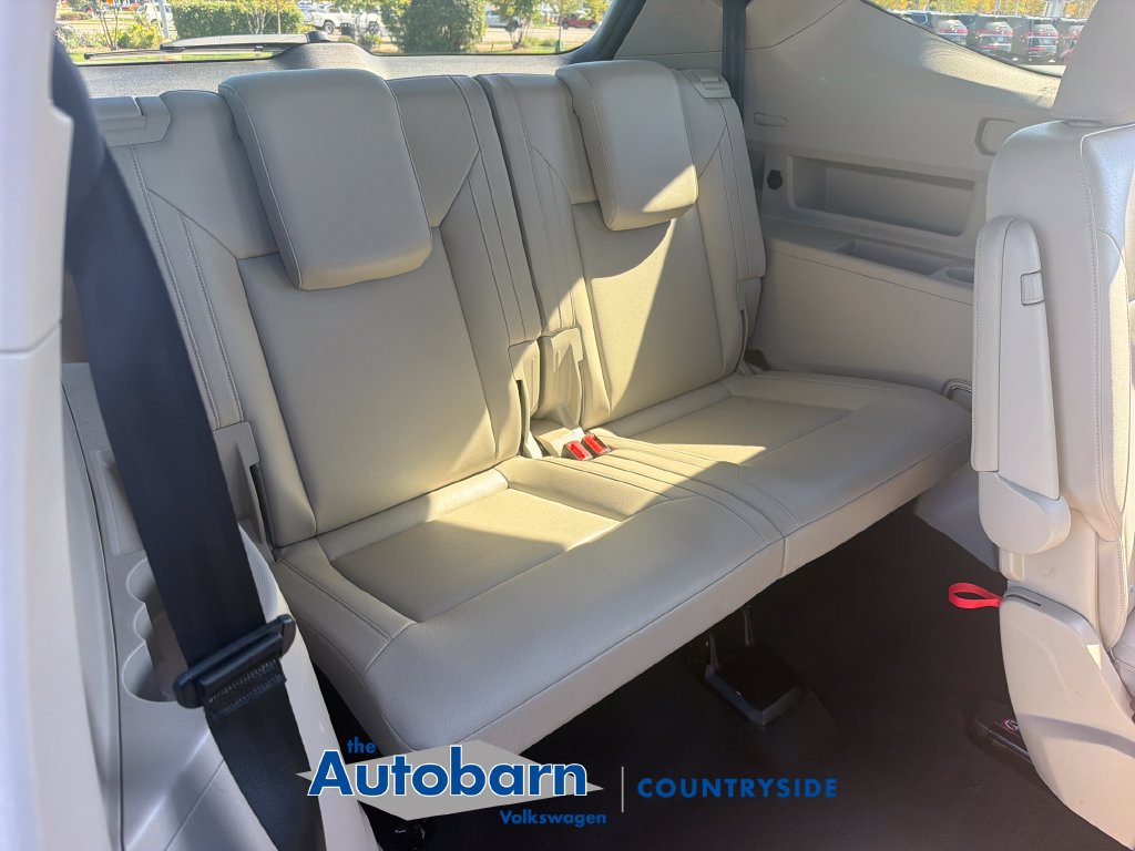 Certified 2020 Volkswagen Atlas SE w/ Panoramic Sunroof Package AWD/4WD image 27