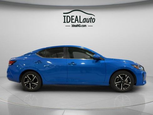 Used 2024 Nissan Sentra SV image 6