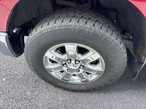 Used 2014 Ford F150 XLT w/ Equipment Group 302A Luxury image 11