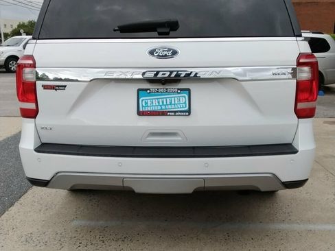Used 2021 Ford Expedition Max XLT RWD image 3