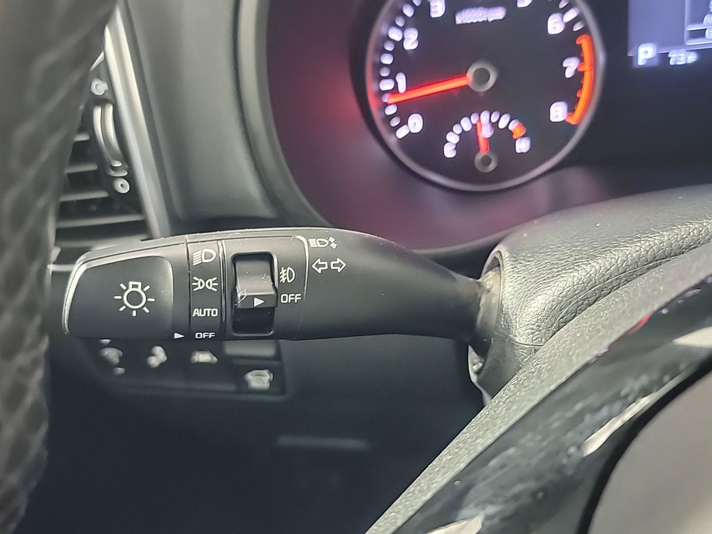 Used 2020 Kia Sportage EX w/ Option Group 15 AWD/4WD image 29