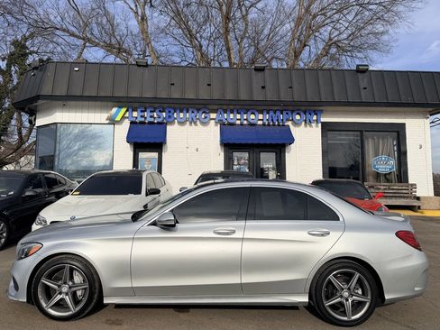 Used 2016 Mercedes-Benz C 300 4MATIC Sedan image 4