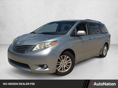 Used 2016 Toyota Sienna XLE