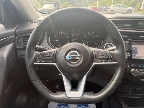 Used 2017 Nissan Rogue SL w/ SL Premium Package AWD/4WD image 14