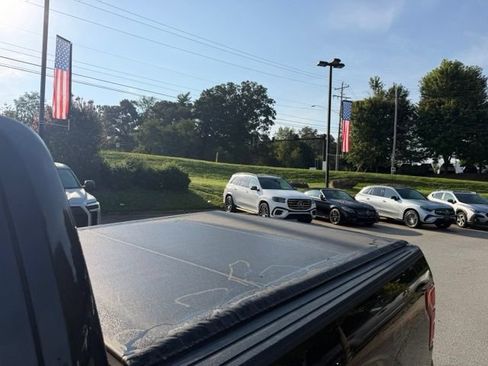 Used 2019 Ford F150 XL w/ Equipment Group 101A Mid AWD/4WD image 10