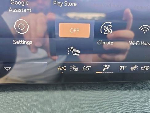 New 2025 Buick Enclave Preferred image 29