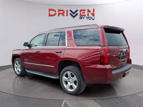 Used 2016 Chevrolet Tahoe LT w/ Luxury Package RWD image 3