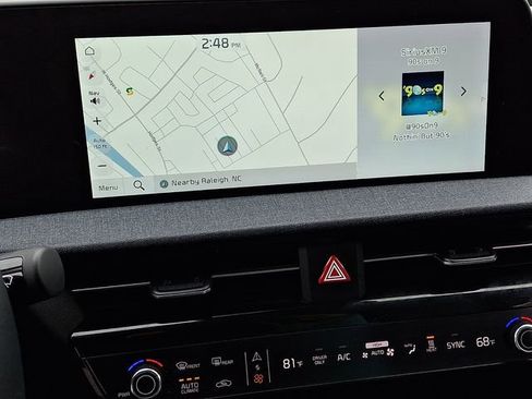 Used 2024 Kia EV6 Light image 19