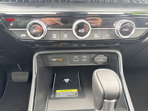 Used 2025 Honda CR-V Sport Touring image 21