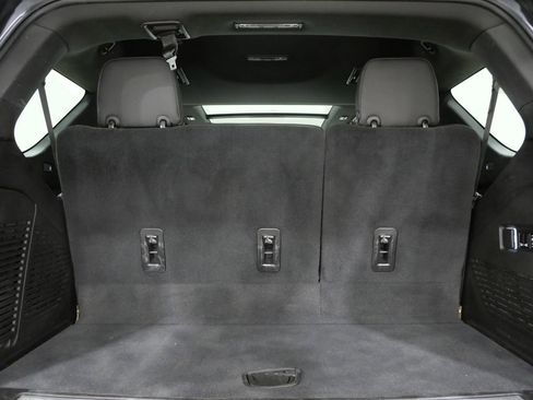 Used 2021 GMC Yukon AT4 w/ Technology Package image 27