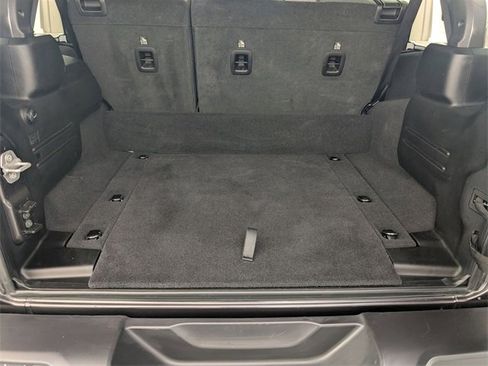 Certified 2025 Jeep Wrangler Unlimited Sahara w/ Safety Group image 27