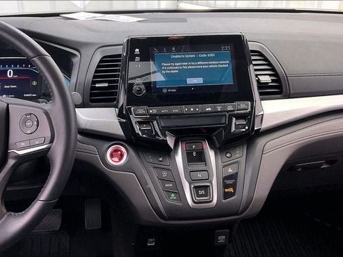 Certified 2023 Honda Odyssey EX-L image 6