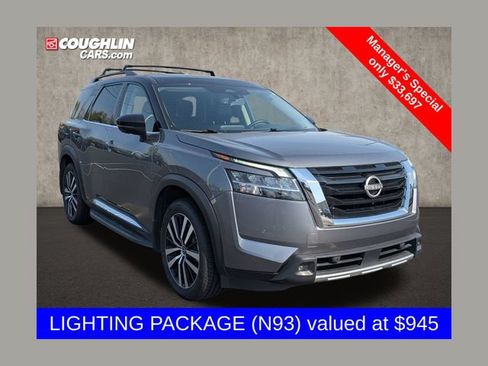 Used 2023 Nissan Pathfinder Platinum w/ Lighting Package (N93) AWD/4WD image 1