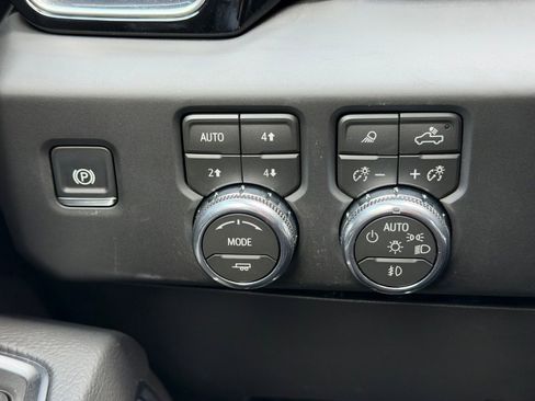 New 2026 GMC Sierra 1500 Denali w/ Technology Package AWD/4WD image 27