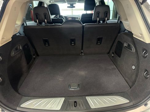 Used 2019 Buick Envision Premium w/ Driver Confidence Package AWD/4WD image 9