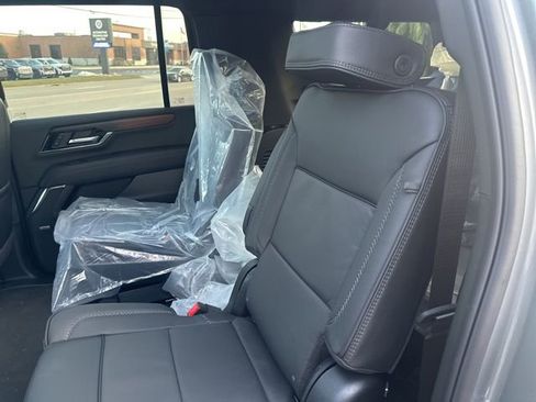 New 2026 GMC Yukon XL Denali w/ Sun & Power Step Package image 21