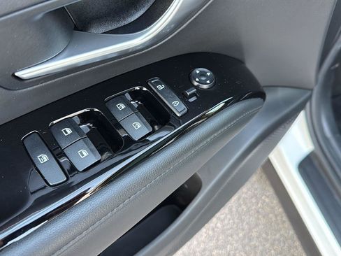 Used 2023 Hyundai Tucson Limited image 28