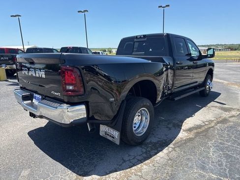 New 2026 RAM 3500 Tradesman AWD/4WD image 5