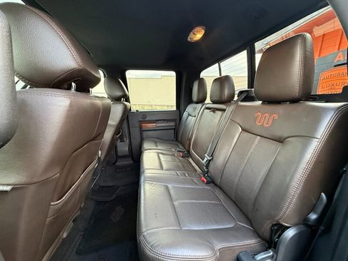 Used 2016 Ford F250 King Ranch w/ FX4 Off-Road Package AWD/4WD image 36