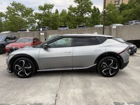 Used 2022 Kia EV6 GT-Line w/ First Edition Package AWD/4WD image 5