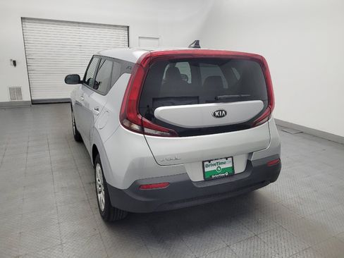 Used 2020 Kia Soul LX FWD image 6