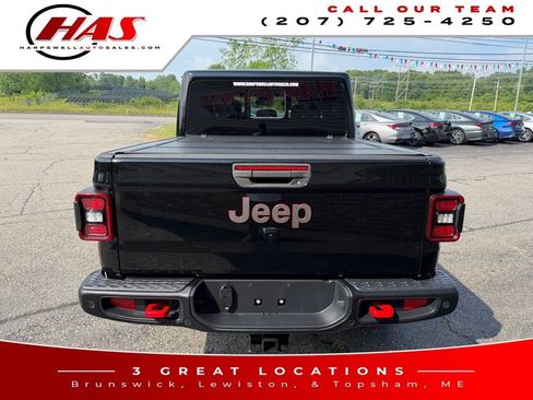 Used 2021 Jeep Gladiator Rubicon w/ Dual Top Group AWD/4WD image 5