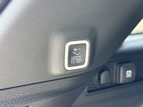 New 2026 Jeep Grand Cherokee Limited Reserve image 23