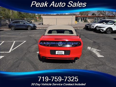 Used 2014 Ford Mustang Convertible RWD image 6
