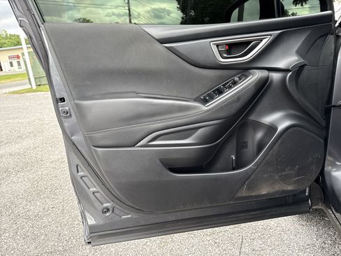 Used 2021 Subaru Forester image 29