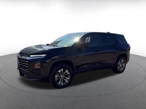 Used 2025 Chevrolet Equinox LT image 8