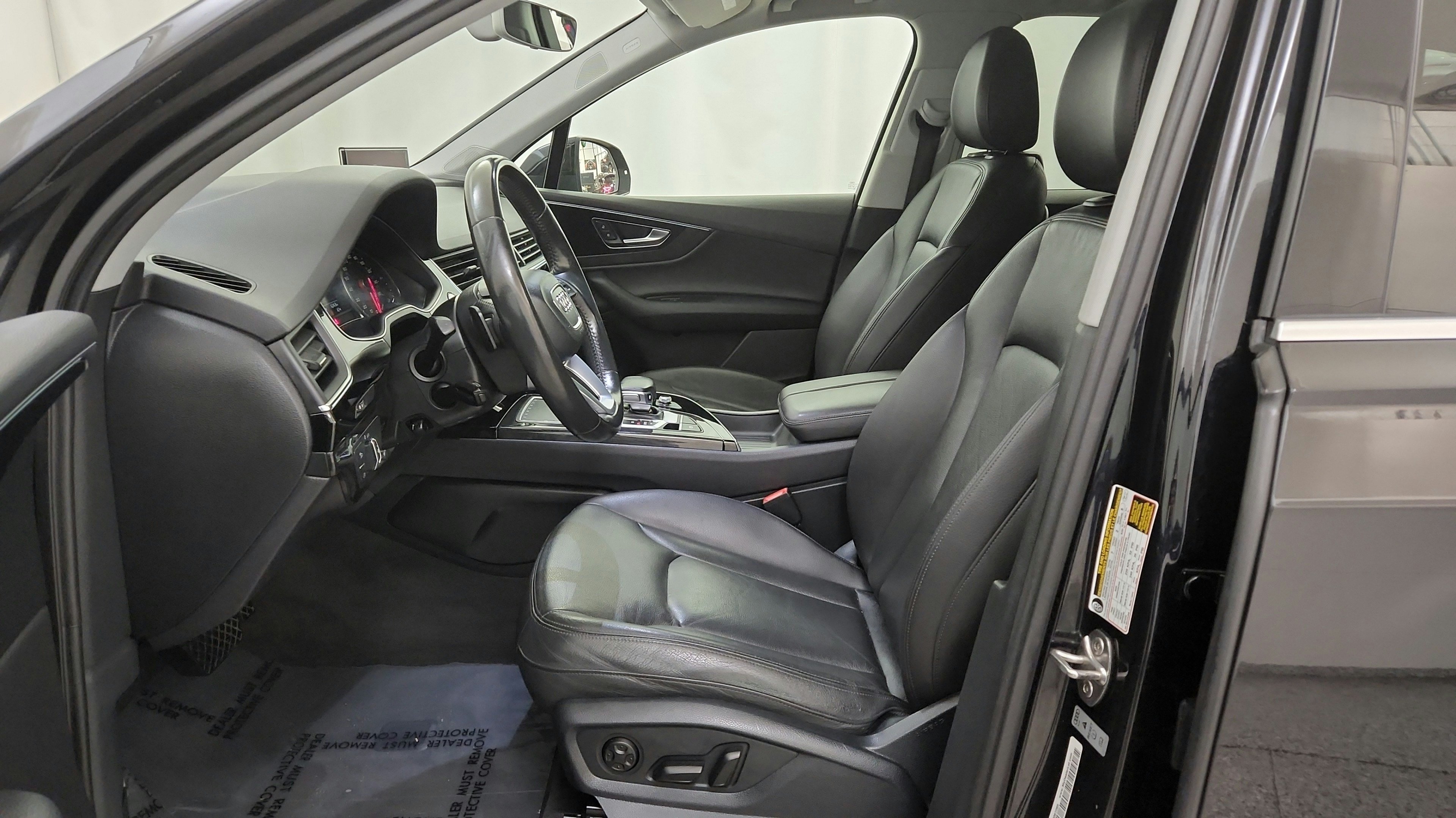 Used 2017 Audi Q7 3.0T Premium Plus AWD/4WD image 18