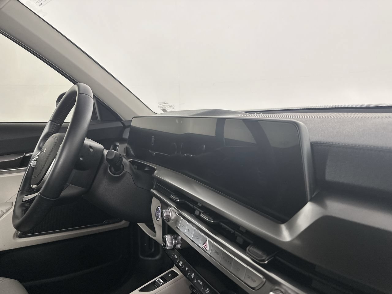 Certified 2024 Kia Telluride S FWD image 14