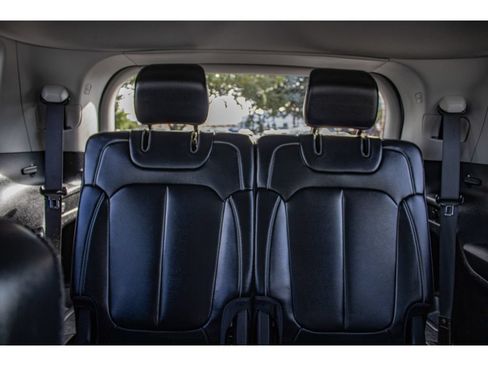 Used 2021 Jeep Grand Cherokee L Limited AWD/4WD image 19