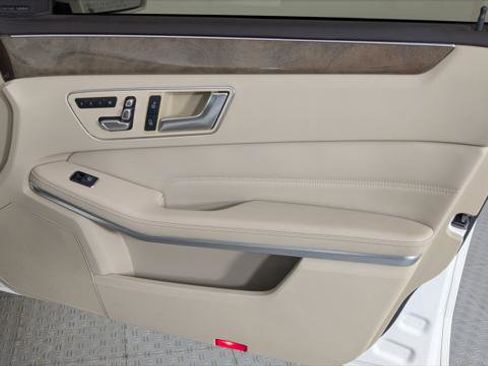 Used 2015 Mercedes-Benz E 350 Sedan w/ Premium 1 Package image 22