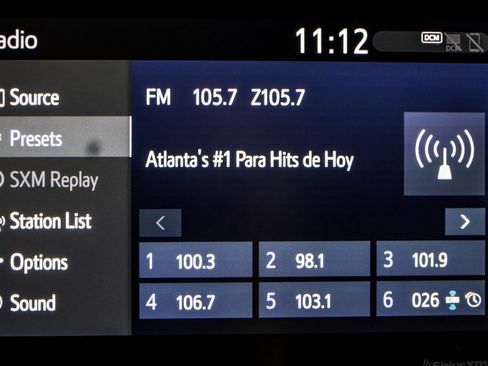 Used 2022 Toyota Corolla SE image 26