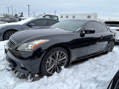 Used 2014 INFINITI Q60 Sport image 2