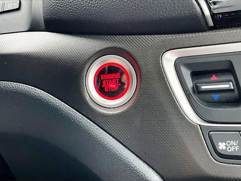 Used 2022 Honda Passport TrailSport image 27