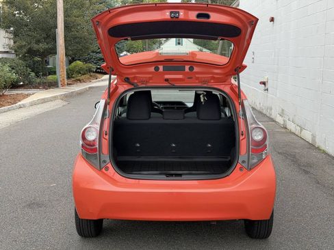 Used 2013 Toyota Prius C One FWD image 26