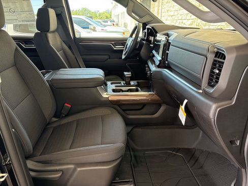 New 2026 Chevrolet Silverado 1500 LT w/ Protection Package image 9