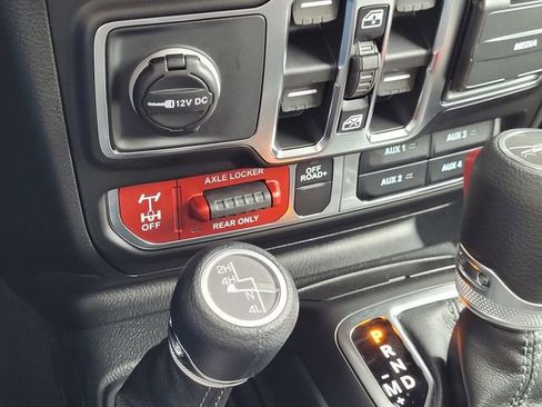 New 2026 Jeep Gladiator Mojave image 11