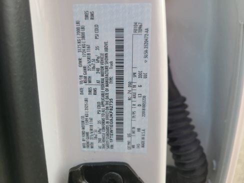 Used 2018 Ford F150 Lariat w/ Equipment Group 502A Luxury image 29