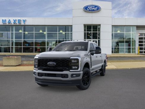 New 2026 Ford F250 Lariat w/ Black Appearance Package AWD/4WD image 2