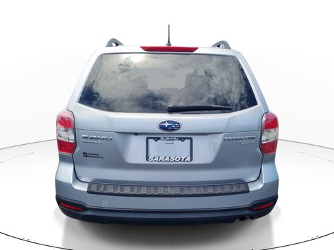 Used 2015 Subaru Forester 2.5i Premium w/ All-Weather Package AWD/4WD image 5